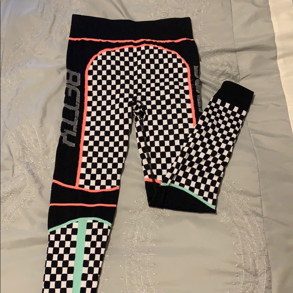 Super Soft Sweaty Betty Legging